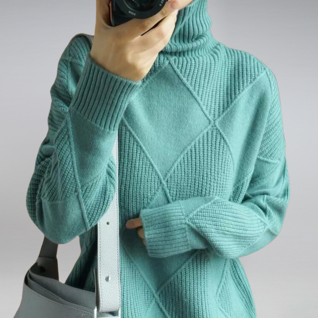Veronica - Oversized Turtleneck Knit