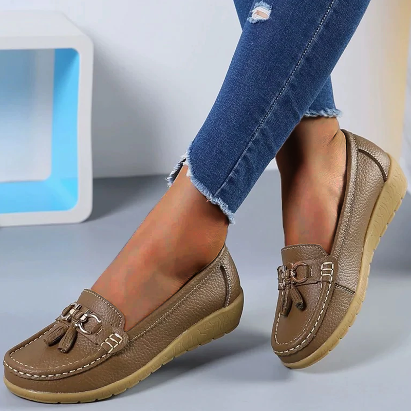 Judith - Tassel Loafers — Khaki