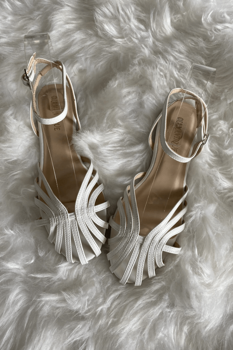 Constance - Woven Closed Toe Flats