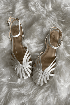 Constance - Woven Closed Toe Flats