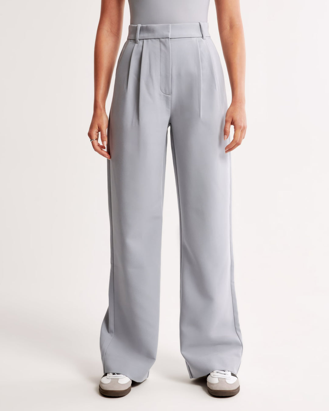Chloe - Straight Leg Trousers — Grey