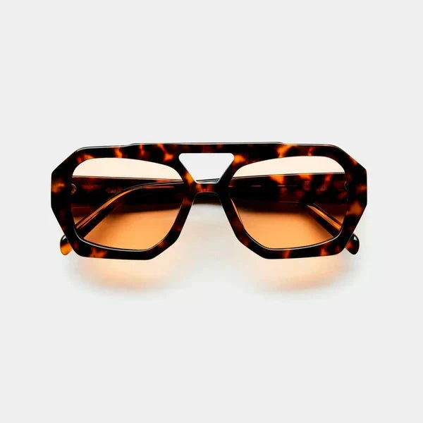 Marguerite - Oversized Tinted Sunglasses — Brown glass