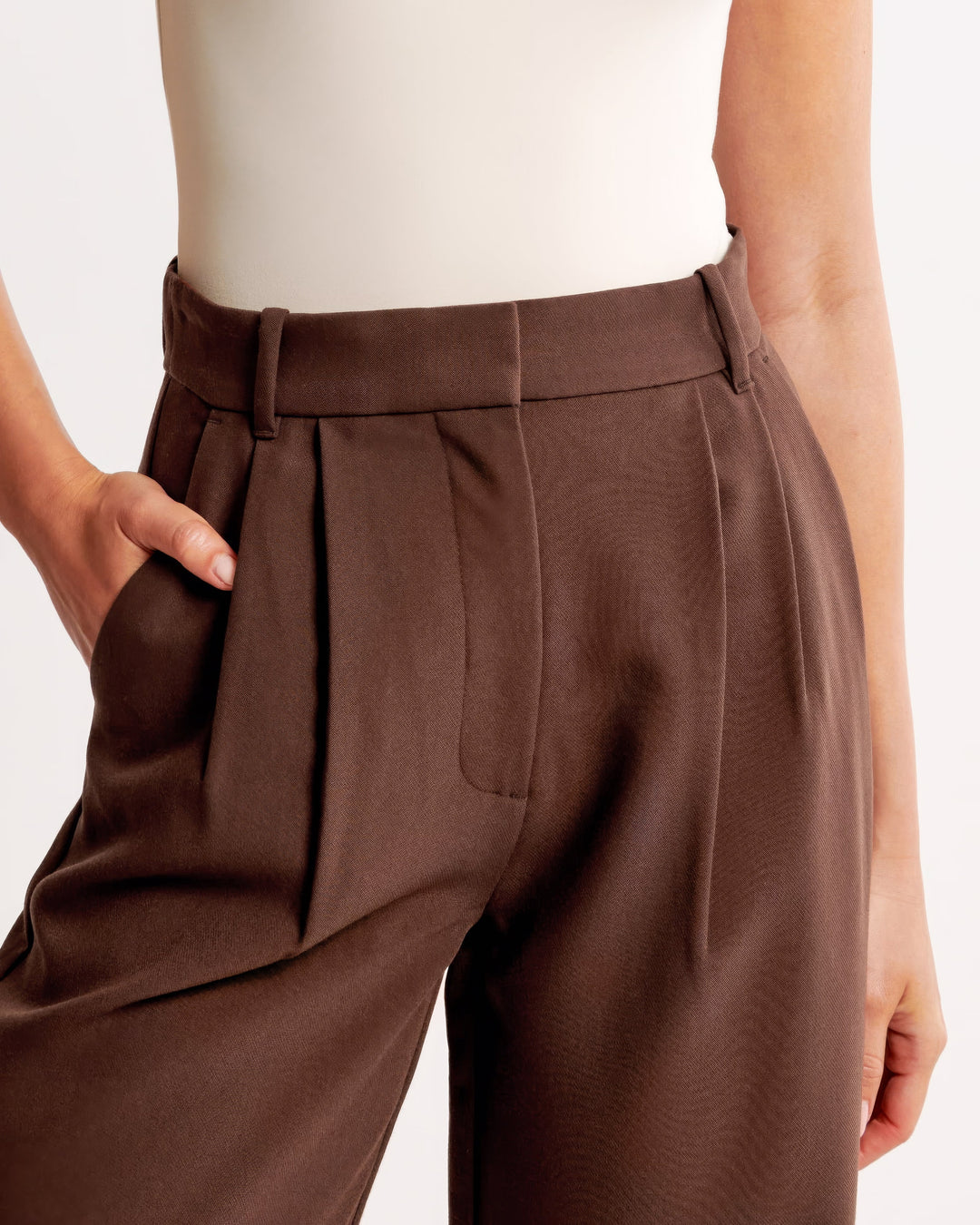 Chloe - Straight Leg Trousers