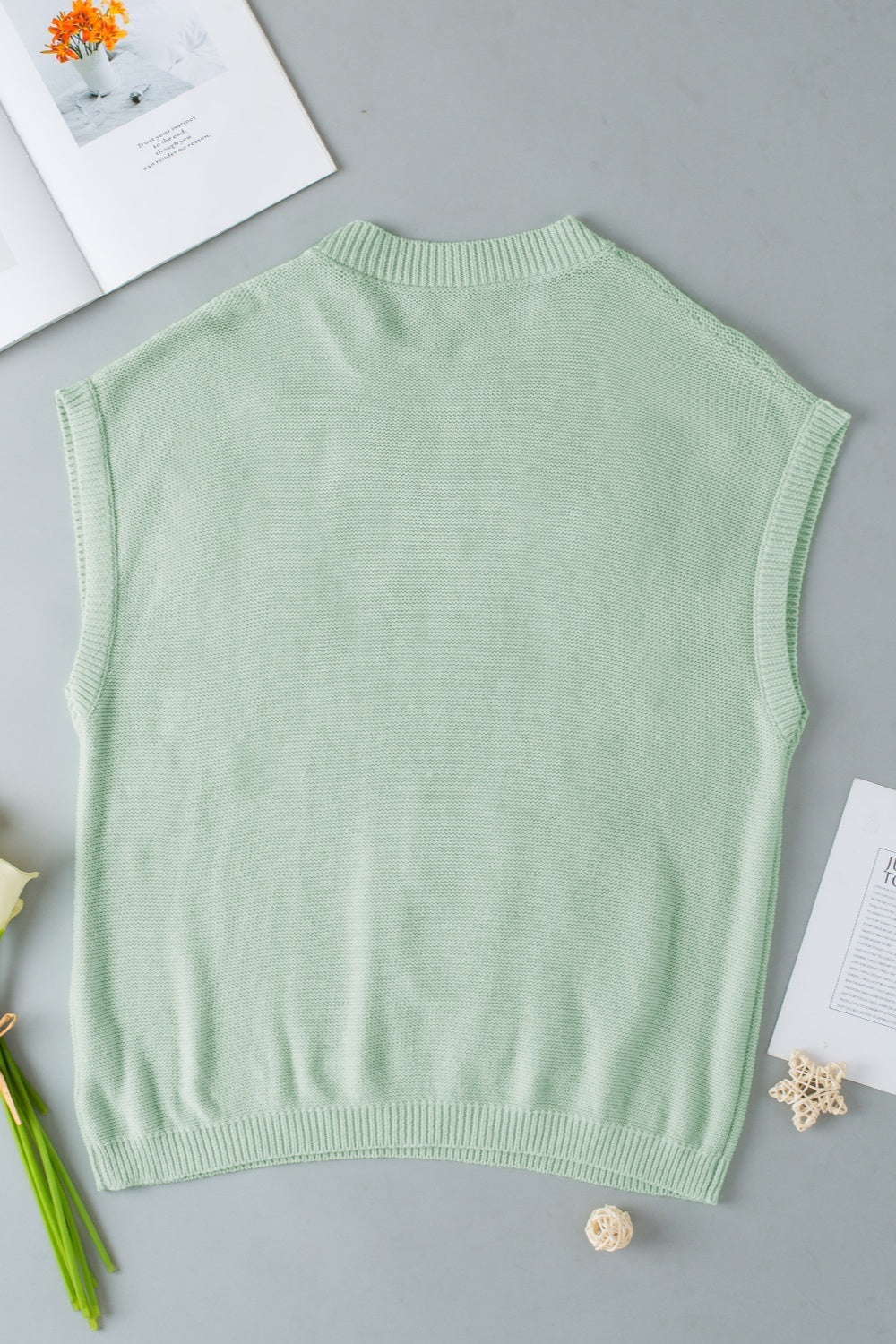 Christina - Knit Vest with 3D Flowers