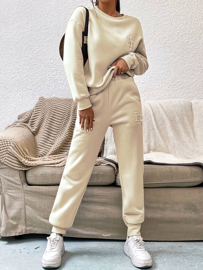Josephine - Knit Jumper and Jogger Set — White