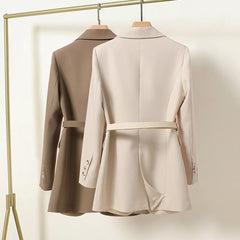 Caroline - Belted Blazer