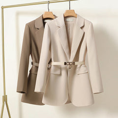 Caroline - Belted Blazer
