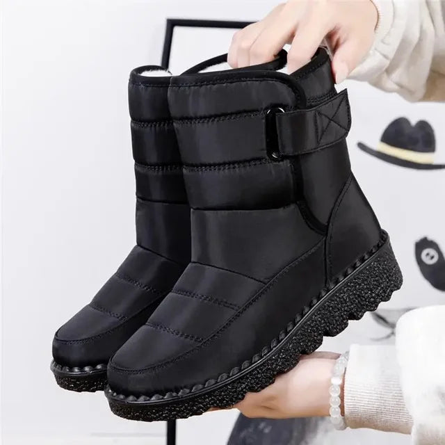 Sadie - Zip Front Snow Boots — Black