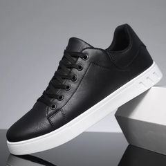 Roderick - Leather Cupsole Trainers — Black