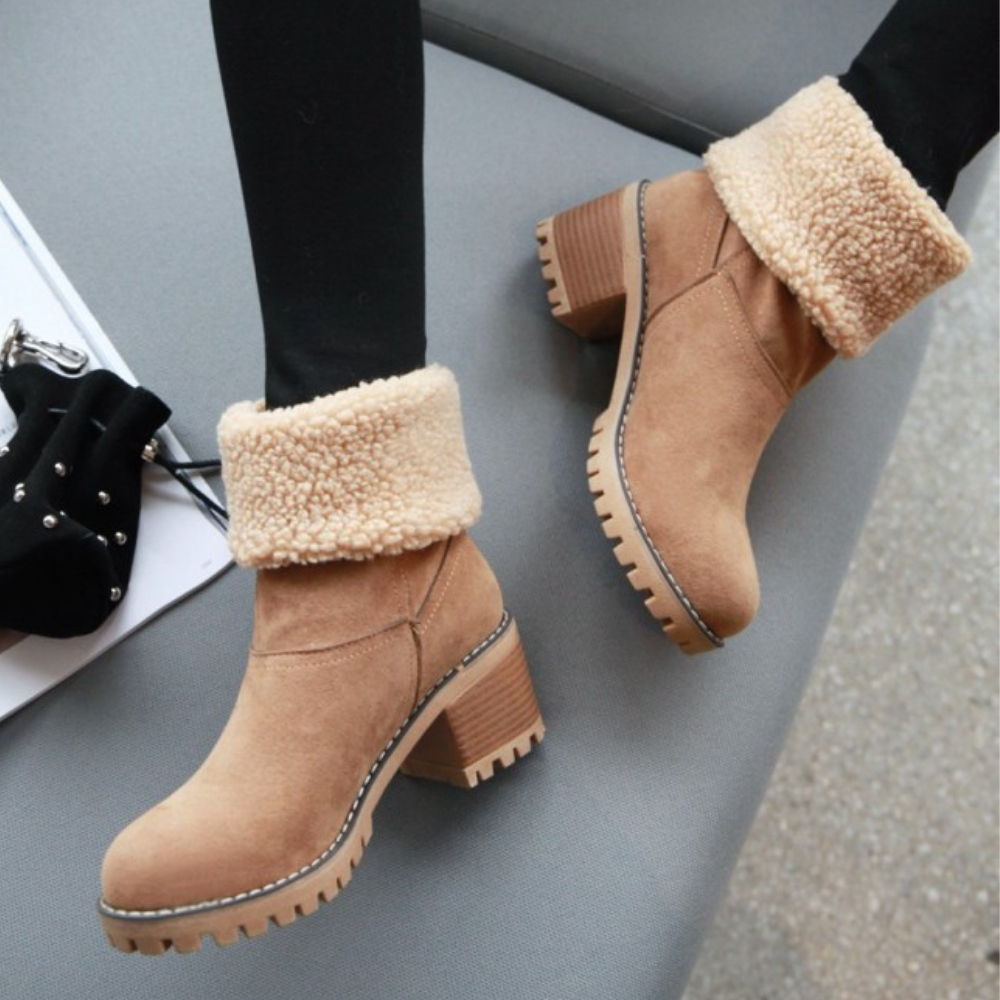 Dominique - Suede Boots with Fleece Cuff