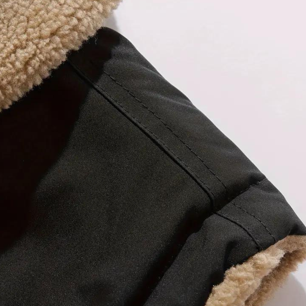 Warwick - Sherpa Lined Button Gilet