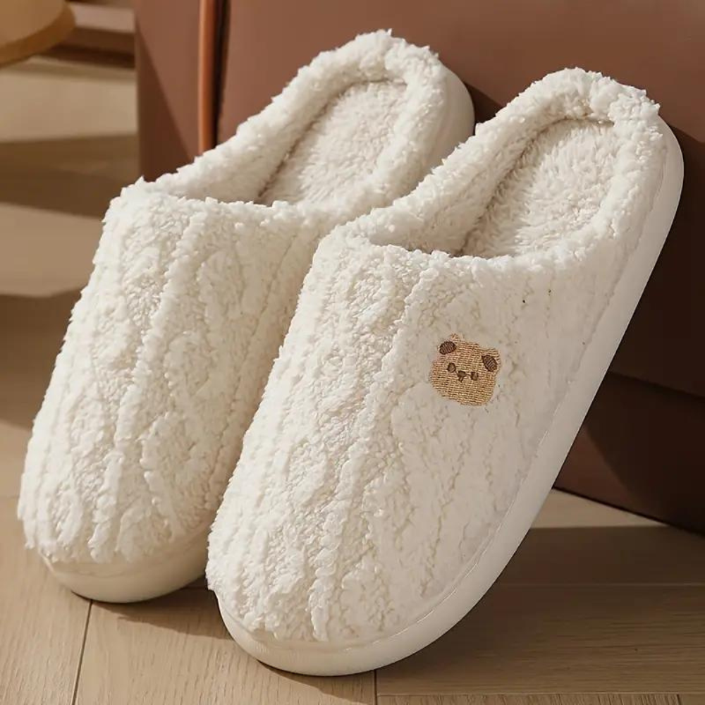 Sabine - Fluffy Bear Slippers — White