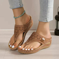 Anastasia - Toe Post Comfort Sandals — Brown