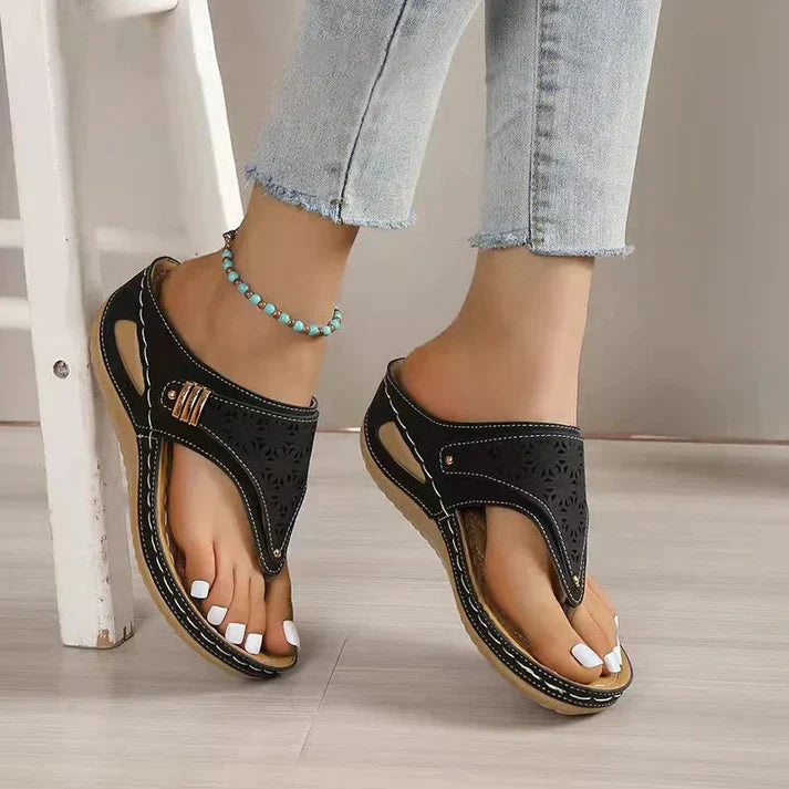Anastasia - Toe Post Comfort Sandals — Black