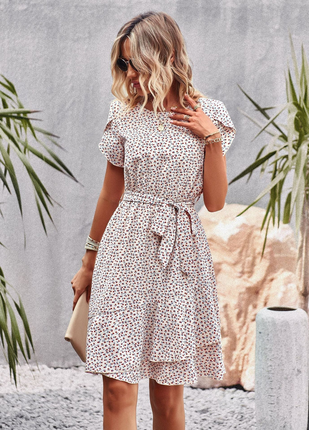 Gabrielle - Ditsy Print Tiered Mini — White