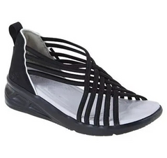 Rhiannon - Strappy Flat Sandals — Black