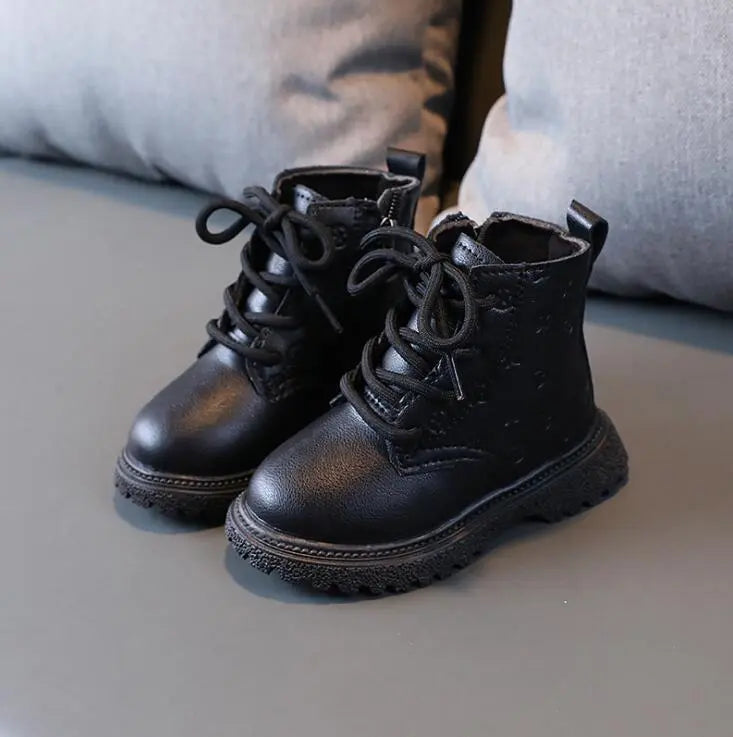 Lorraine - Kids Quilted Lace up Boots — Black