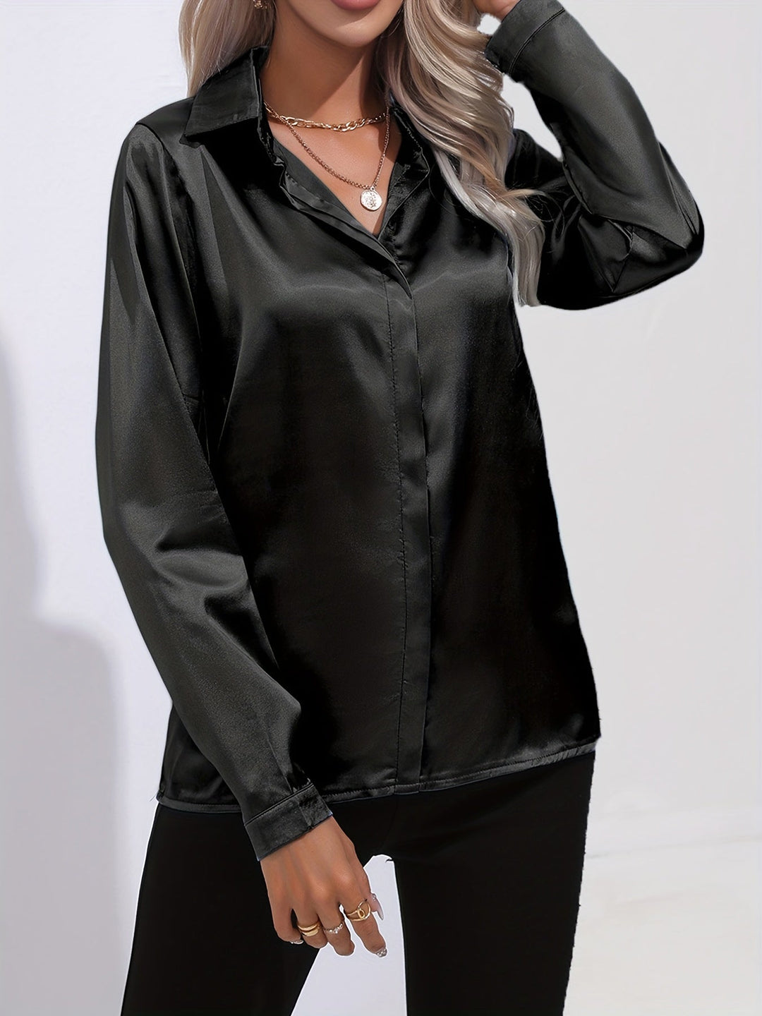 Madeleine - Satin Shirt with Collar