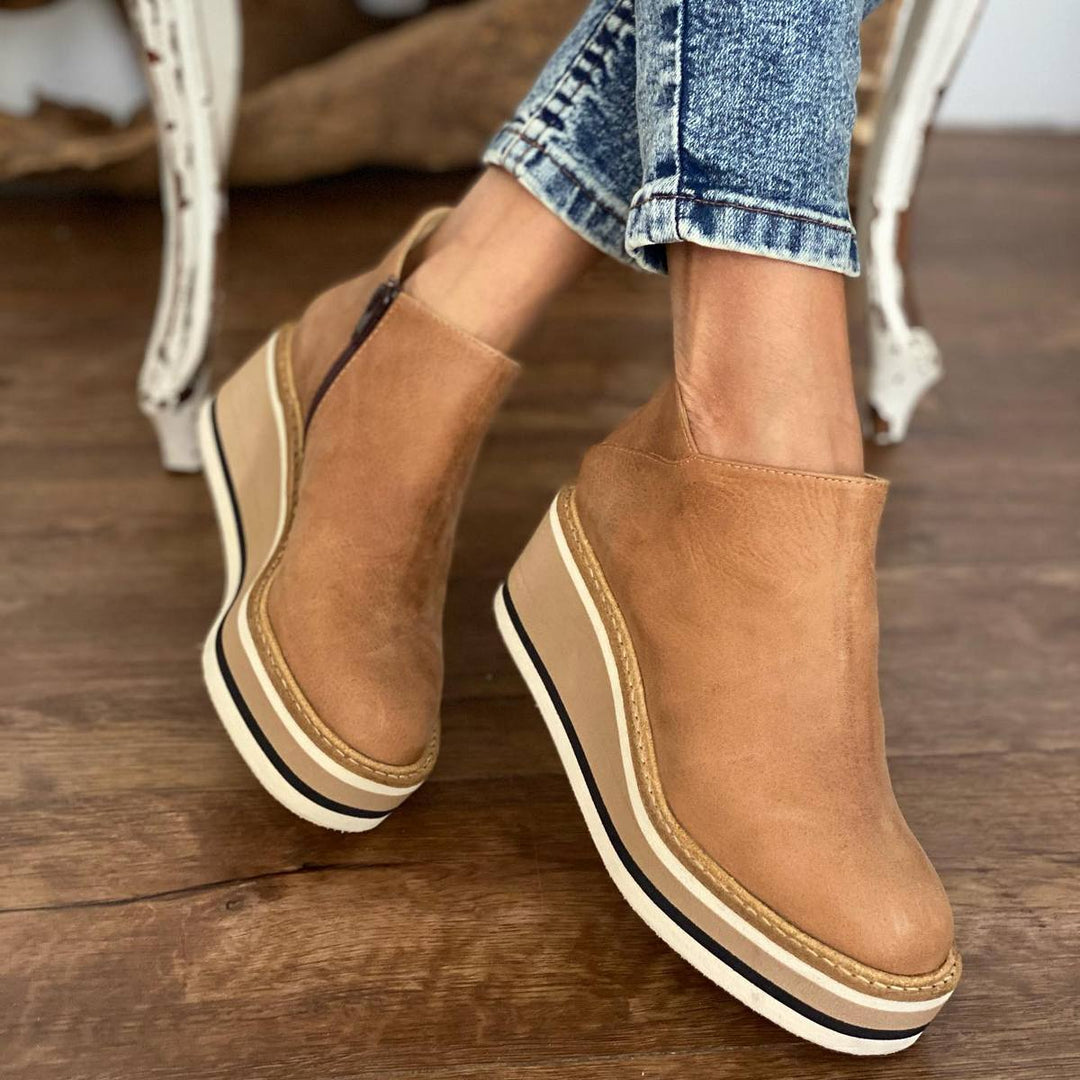 Constance - Platform Zip Ankle Boots — Beige