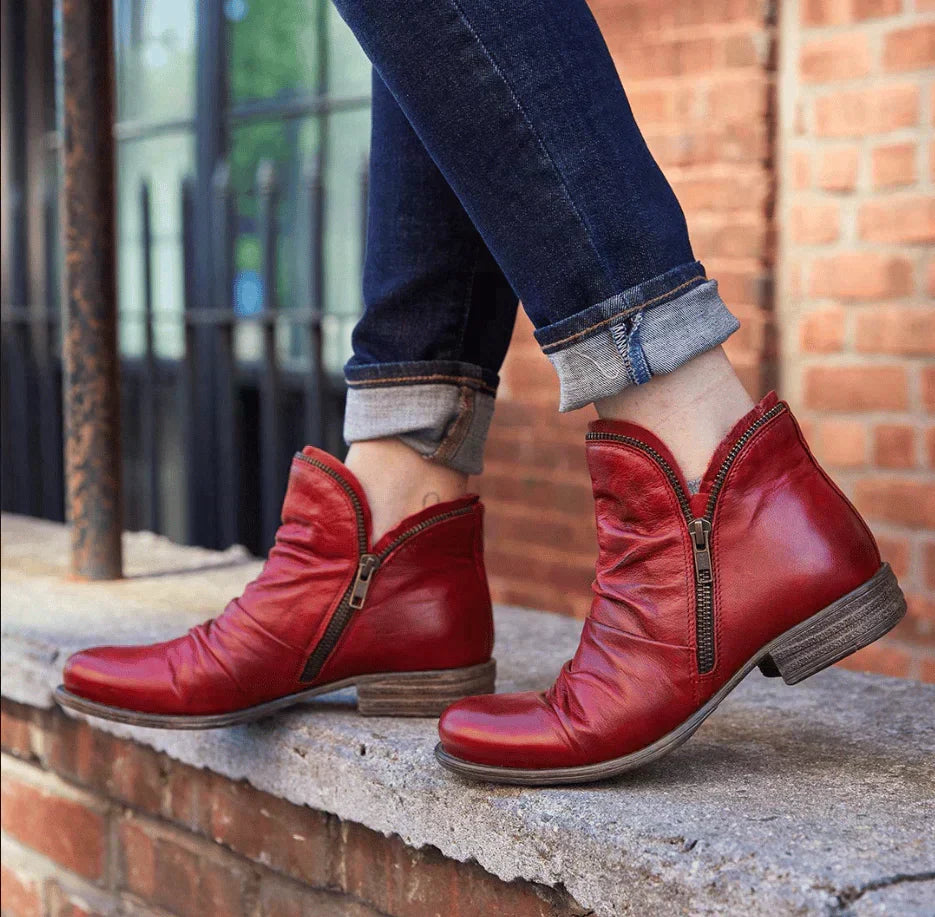 Christina - Leather Ankle Boots with Zip