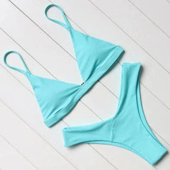 Chelsea - Simple Triangle Bikini — Blue