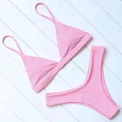 Chelsea - Simple Triangle Bikini — Light Pink