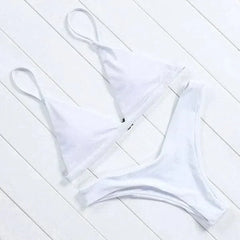 Chelsea - Simple Triangle Bikini — White