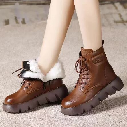 Anthea - Lace up Boots with Fur Cuff