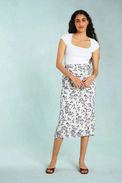 Christina - Square Neck Knit Tee