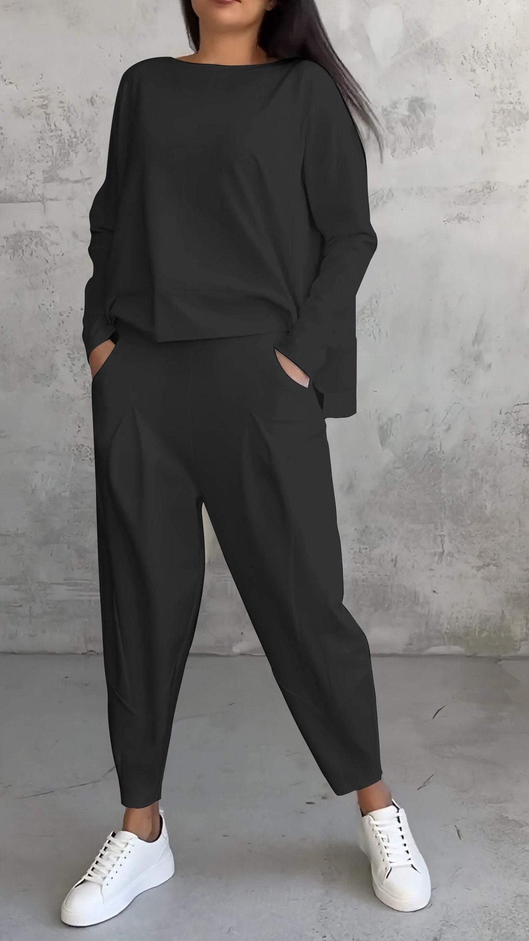 Wilhelmina - Jumper and Jogger Set — Black