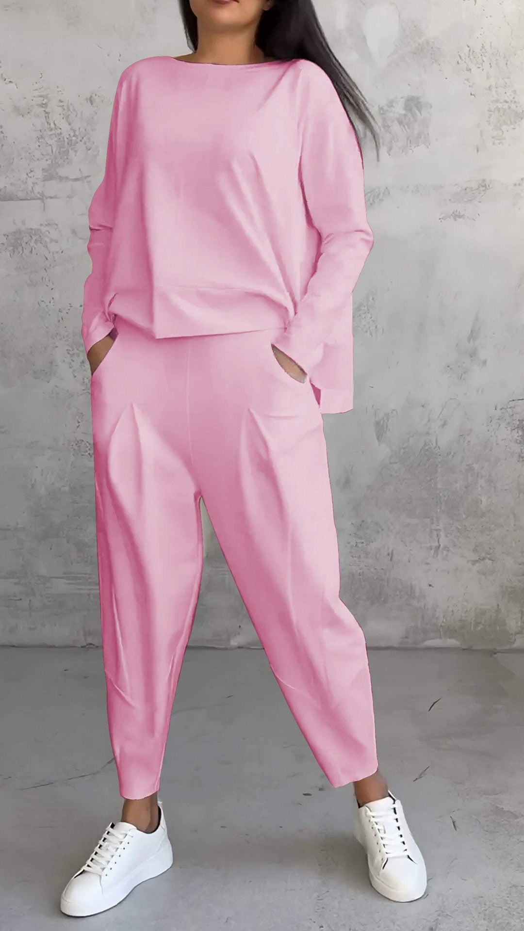 Wilhelmina - Jumper and Jogger Set — White