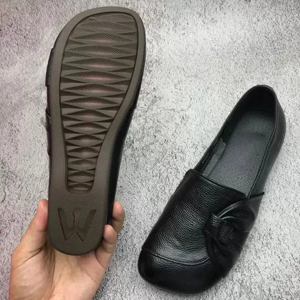 Emerson - Leather Flats with Bow