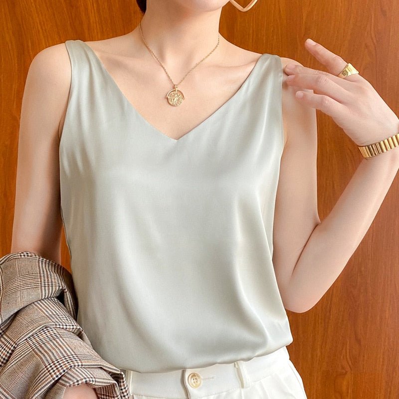Savannah - Satin V Neck Cami — Light green