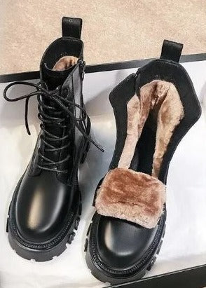 Marguerite - Lace up Boots with Fur Lining